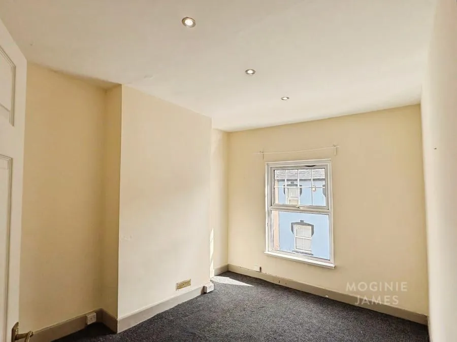 Planet Street, Adamsdown, CF24, photo 12