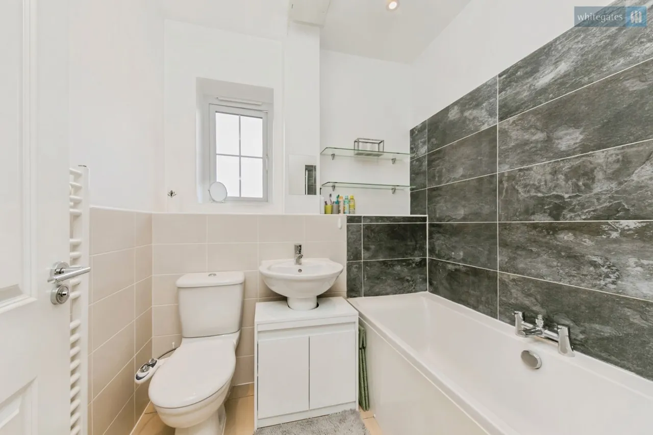 Abbey Park Way, Weston, CW2, photo 17
