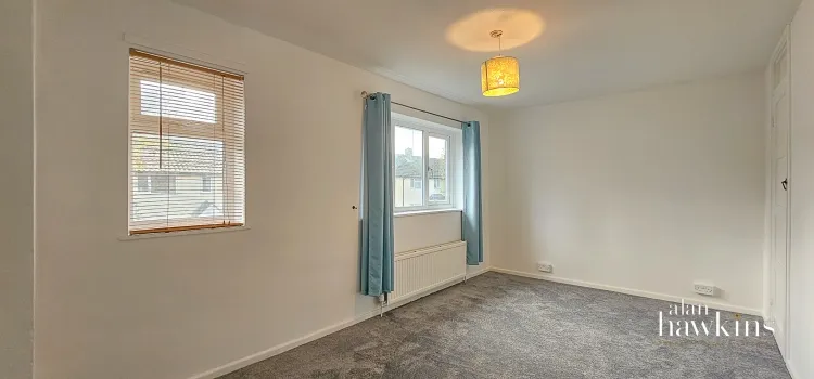 Britannia Crescent, Lyneham, SN15, photo 8