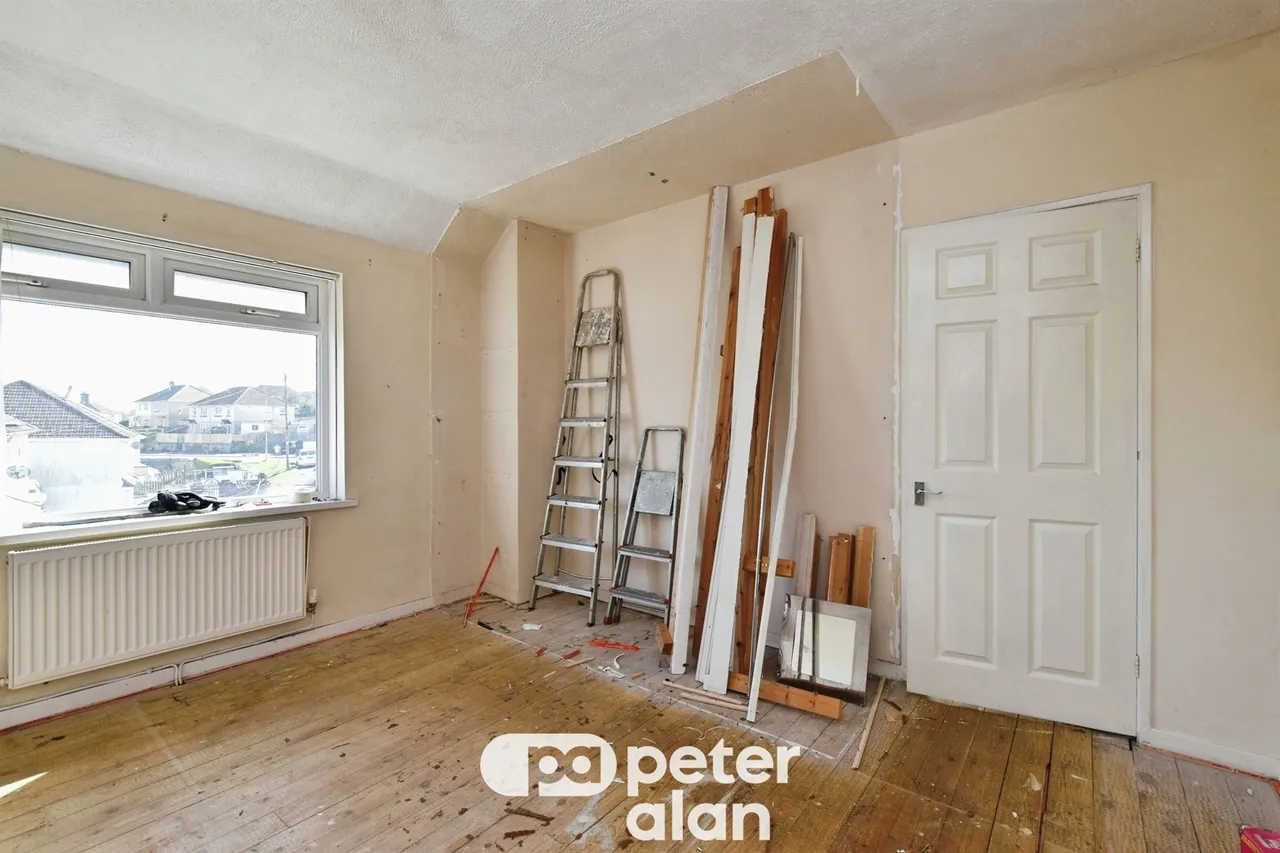 Gwladys Street, Aberdare, CF44, photo 9