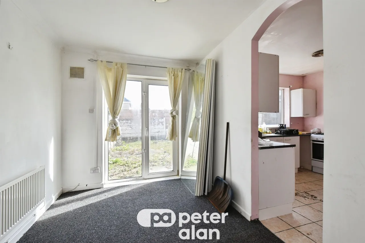 Gwladys Street, Aberdare, CF44, photo 6