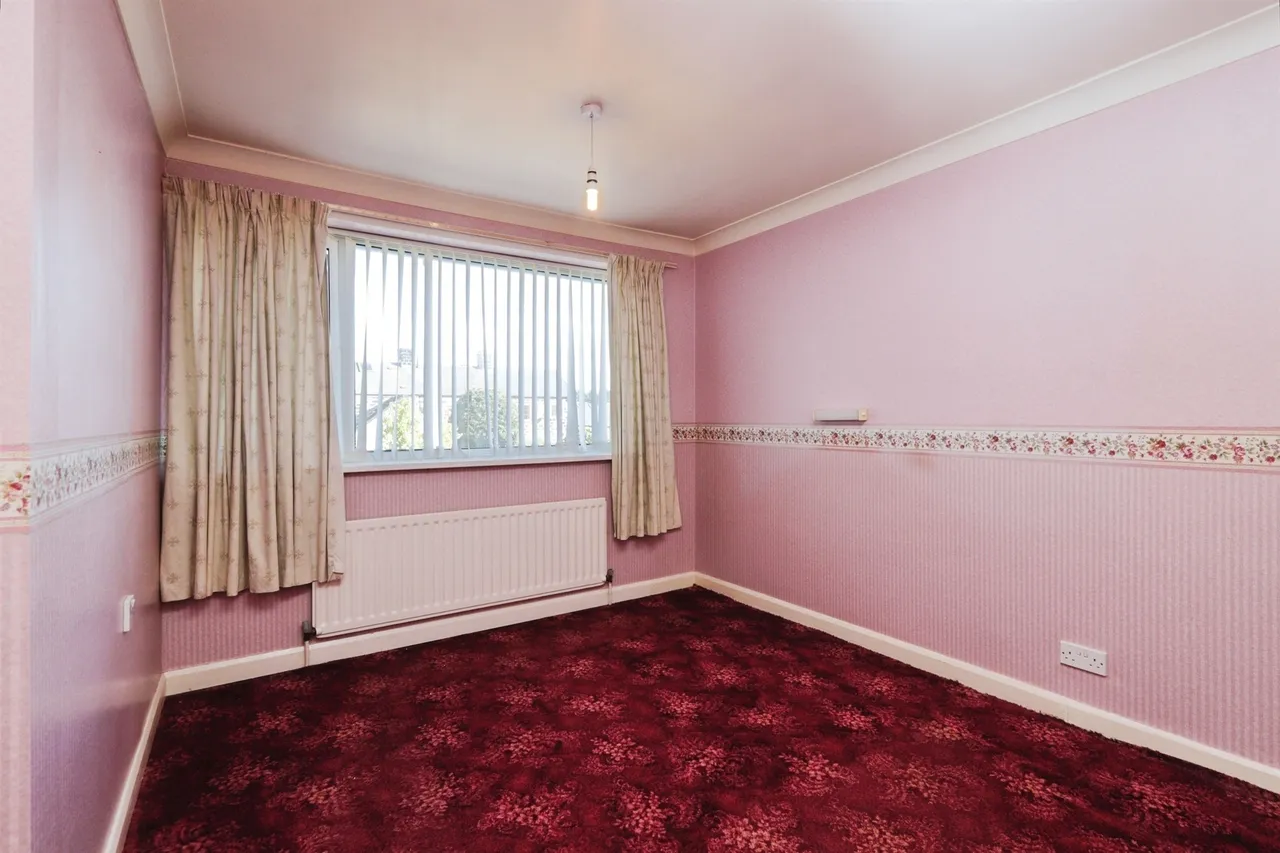 Park Close, Staincross, S75, photo 11