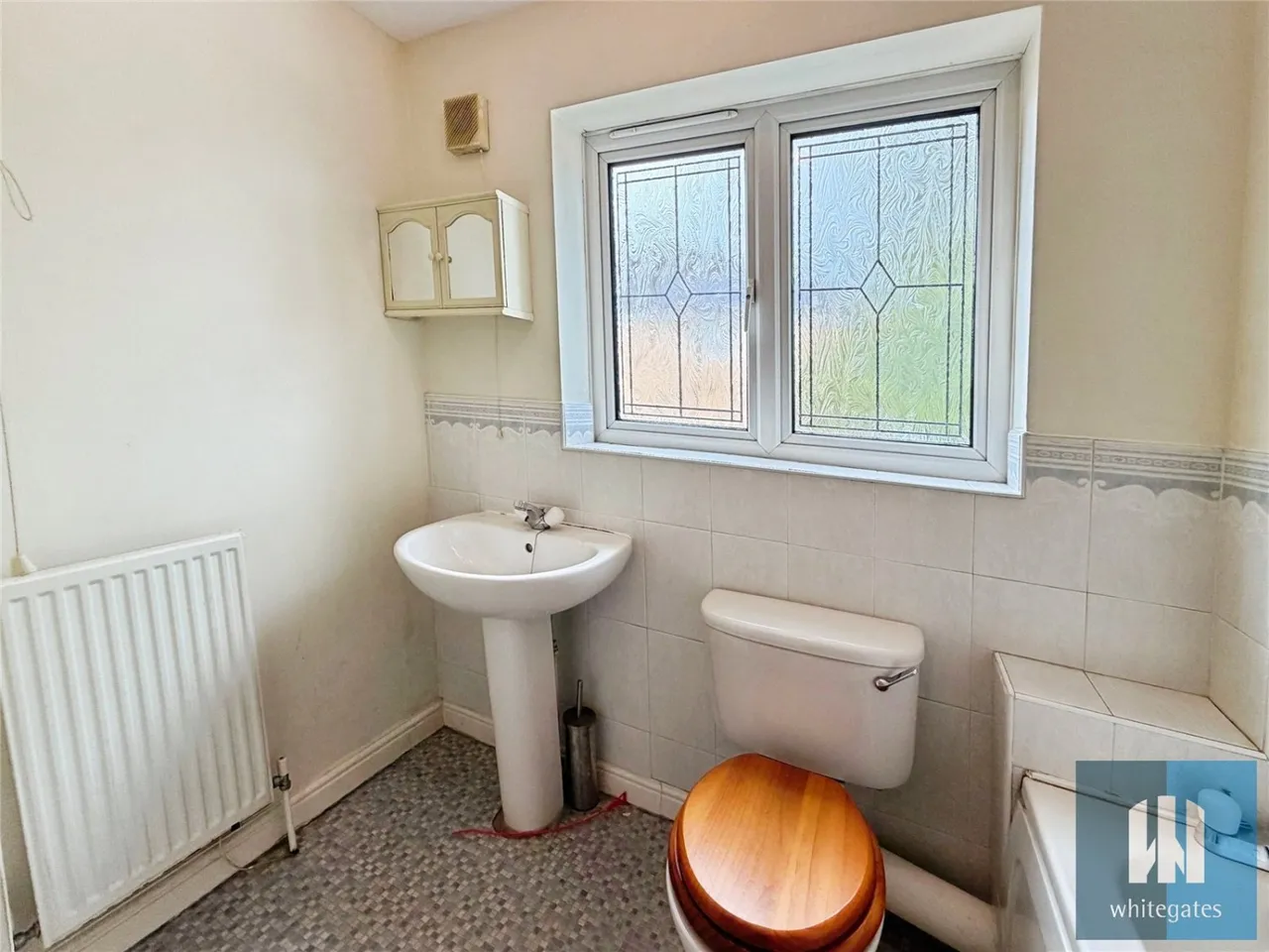 St Thomas Gardens, Bradley, HD2, photo 19