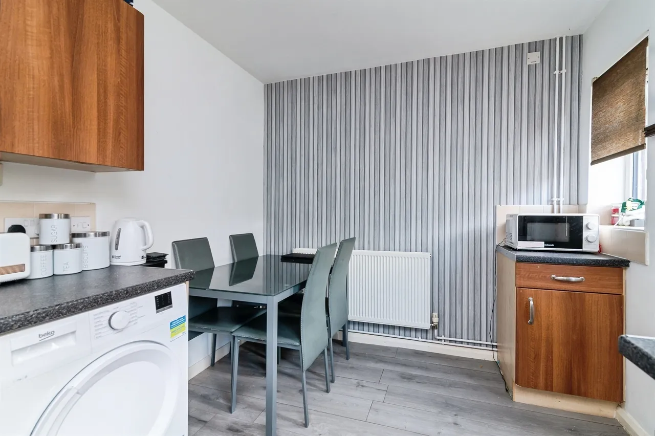 Gainsford Crescent, Nottingham, NG5, photo 9