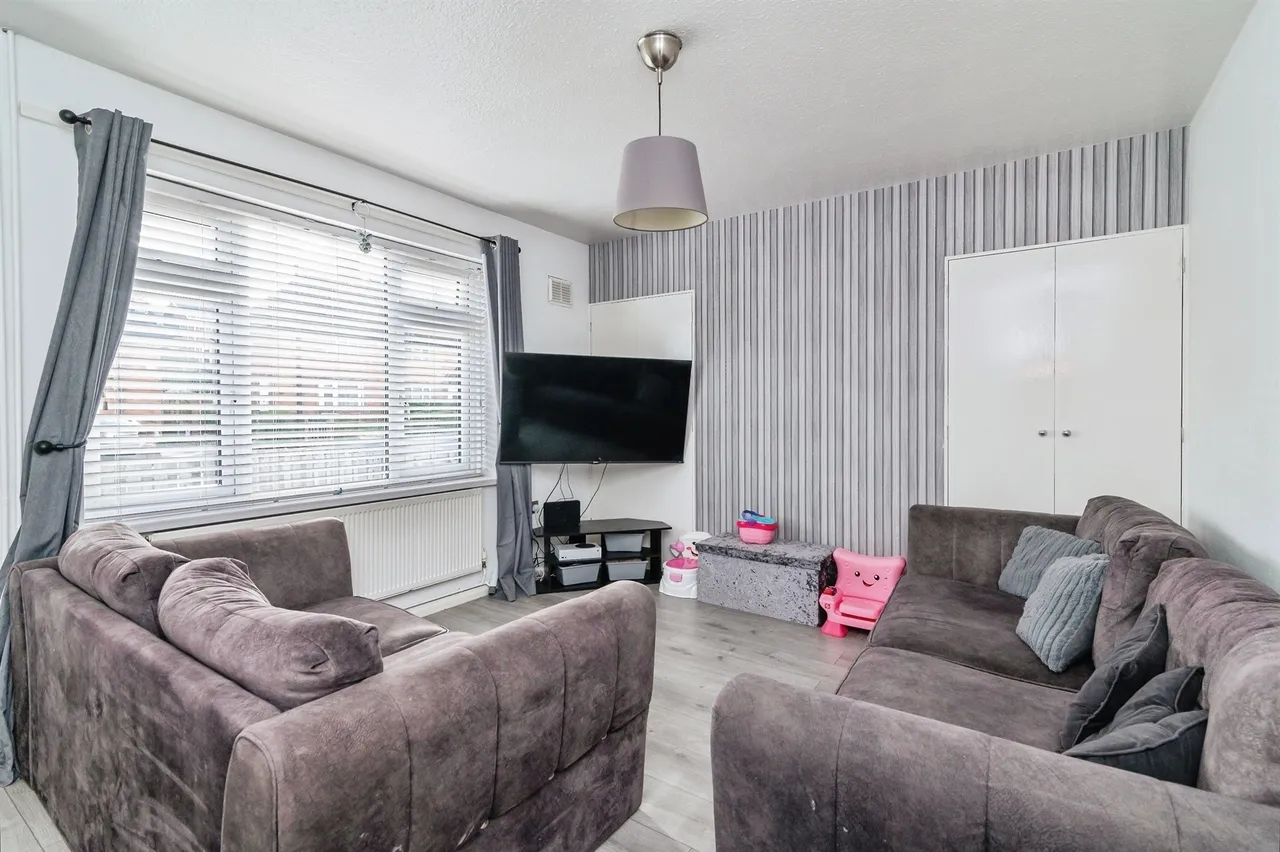 Gainsford Crescent, Nottingham, NG5, photo 4