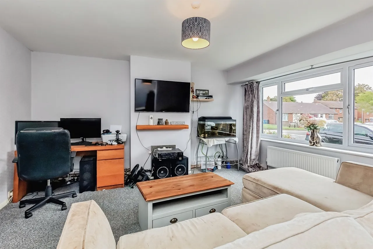 Northumberland Road, Kettering, NN15, photo 2
