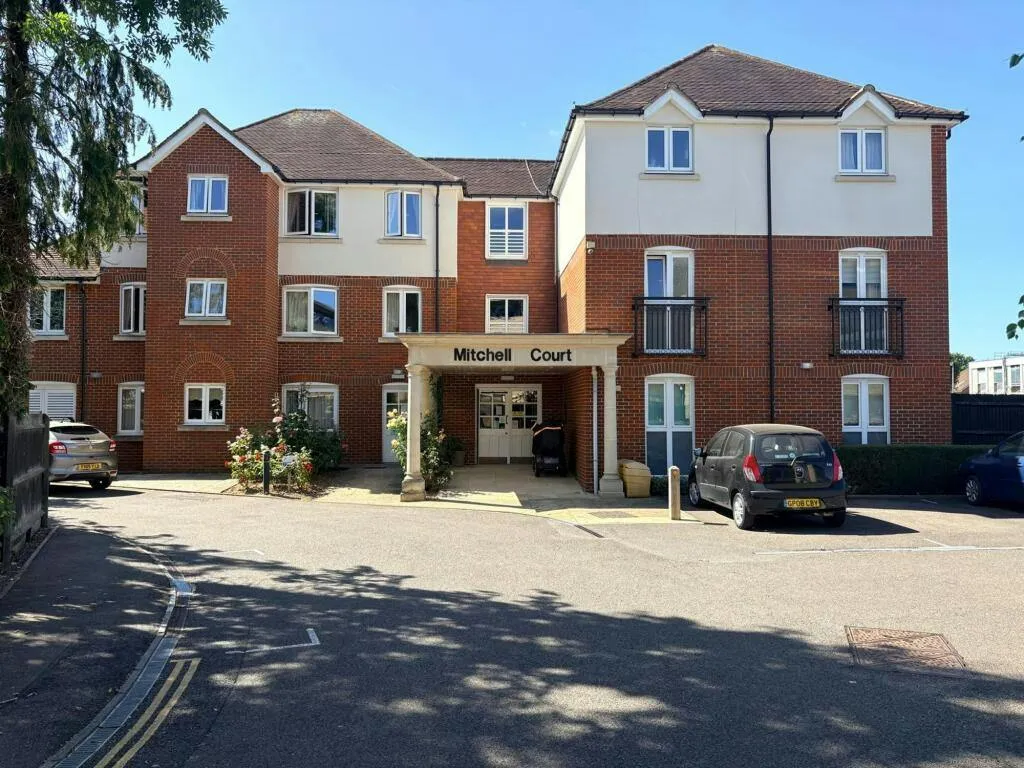 Massetts Road, Mitchell Court, RH6, photo 3