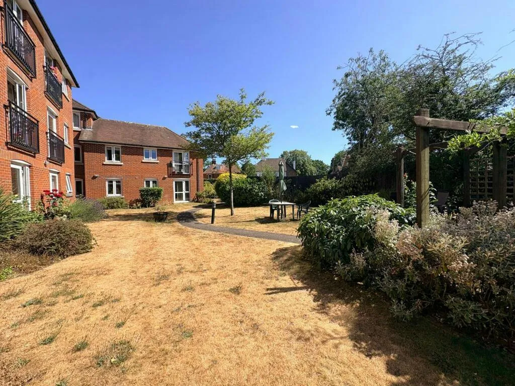 Massetts Road, Mitchell Court, RH6, photo 9