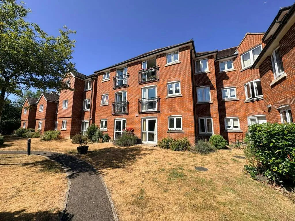 Massetts Road, Mitchell Court, RH6, photo 6