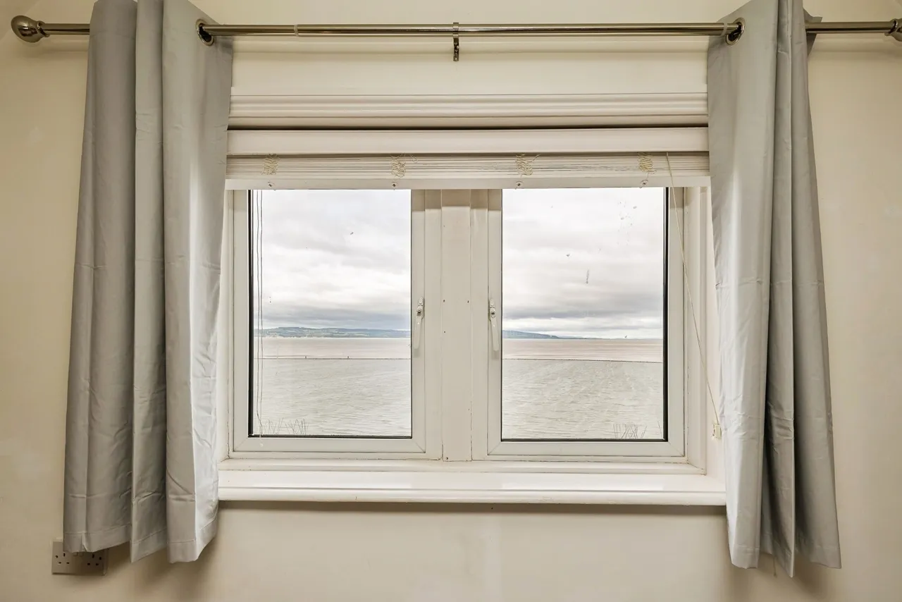 South Parade, West Kirby, CH48, photo 11