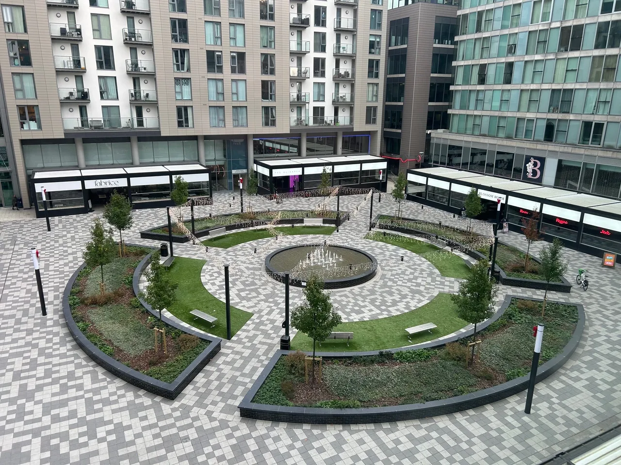 Carnegie House, Milton Keynes, 503 Witan Gate, MK9 2DA, photo 2