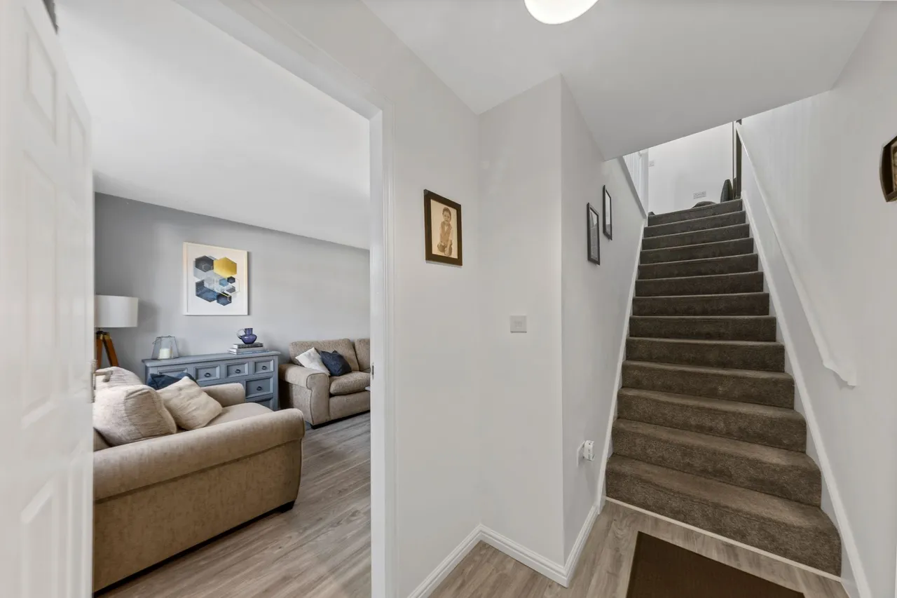 Dallas Drive, Great Sankey, WA5, photo 12