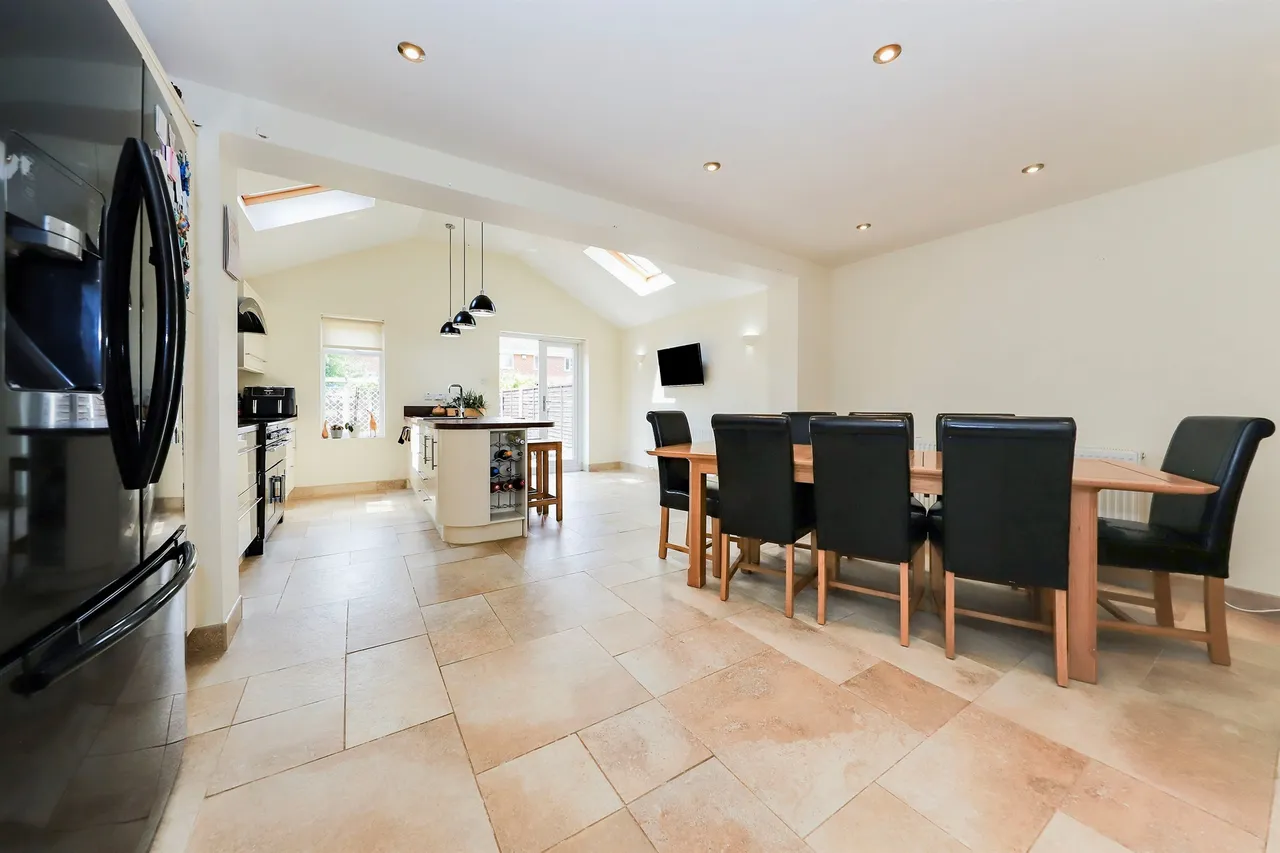 Primrose Gardens, Featherstone, WV10, photo 14