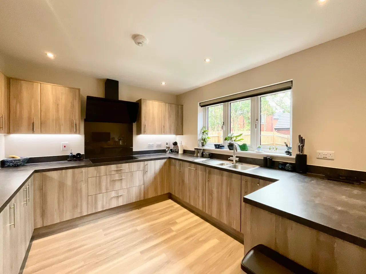 Ashton Gate Drive, Stoke-On-Trent, ST4, photo 7
