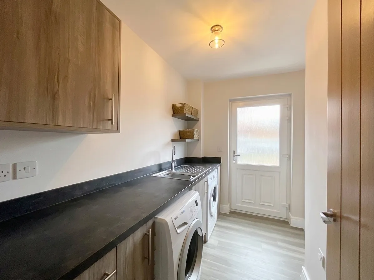 Ashton Gate Drive, Stoke-On-Trent, ST4, photo 10