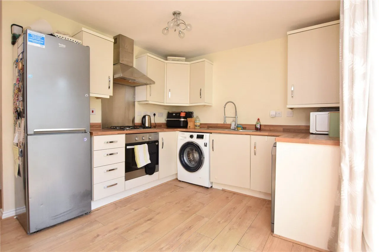 Woodlands Way, Whinmoor, LS14, photo 3