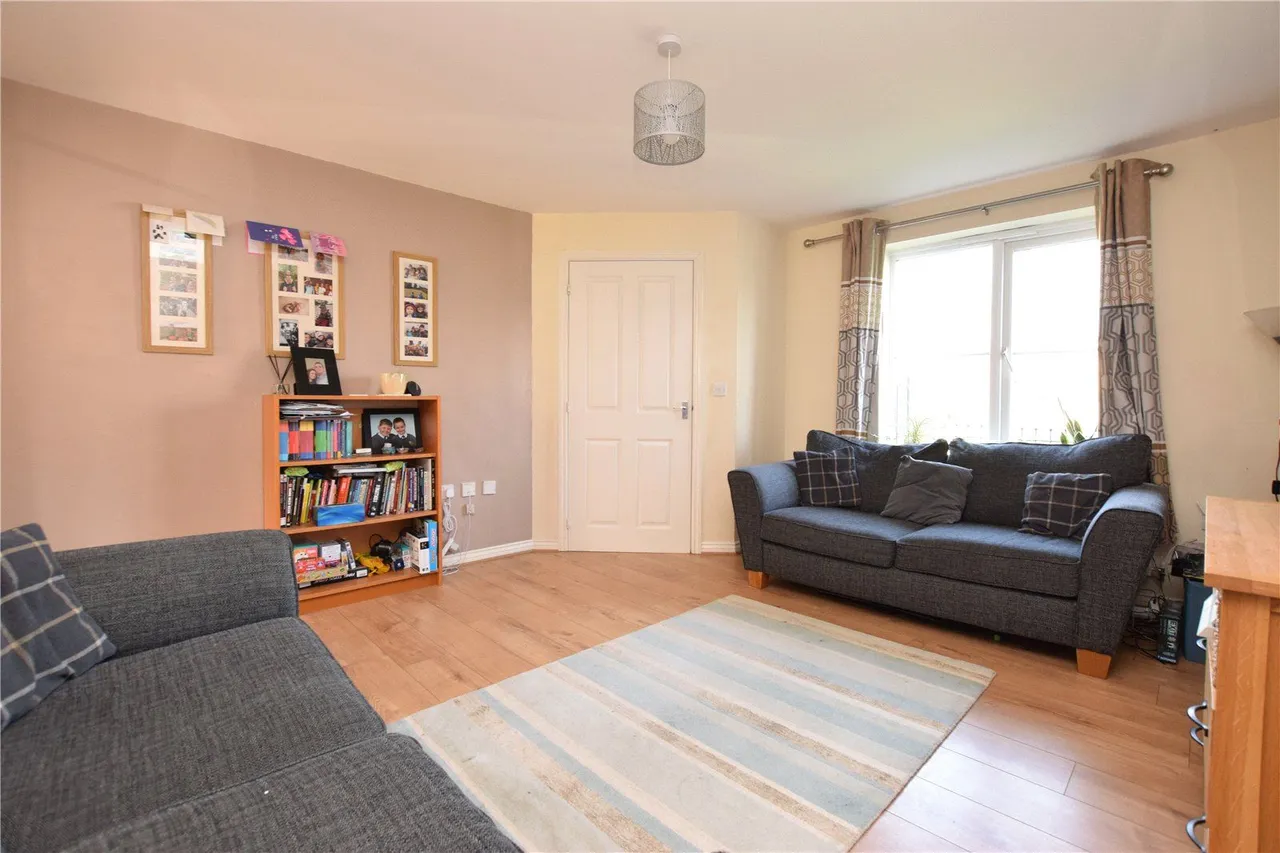 Woodlands Way, Whinmoor, LS14, photo 4