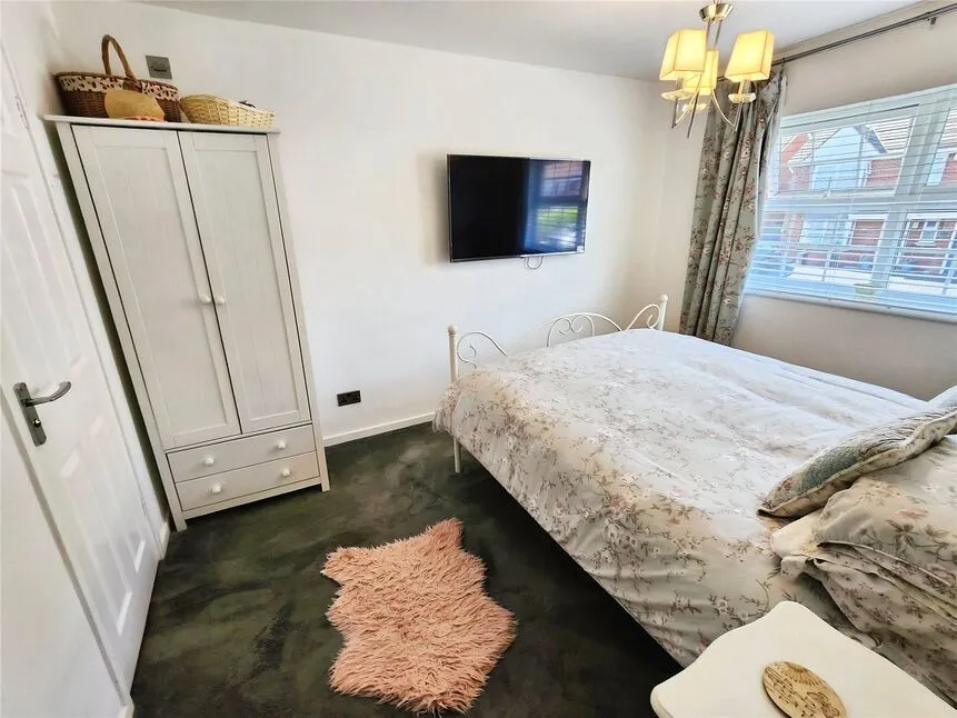 Marsdale Drive, Nuneaton, Warwickshire, CV10, photo 7