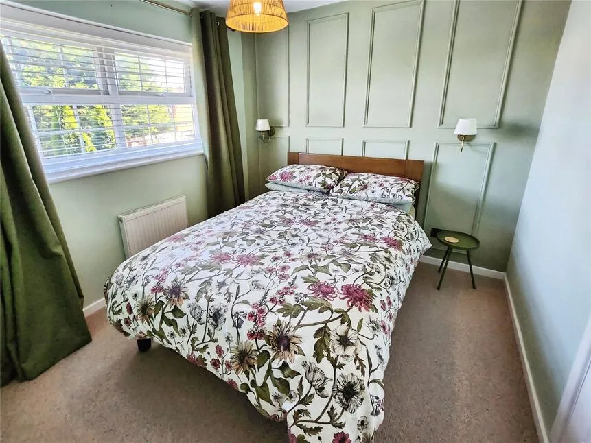Marsdale Drive, Nuneaton, Warwickshire, CV10, photo 9