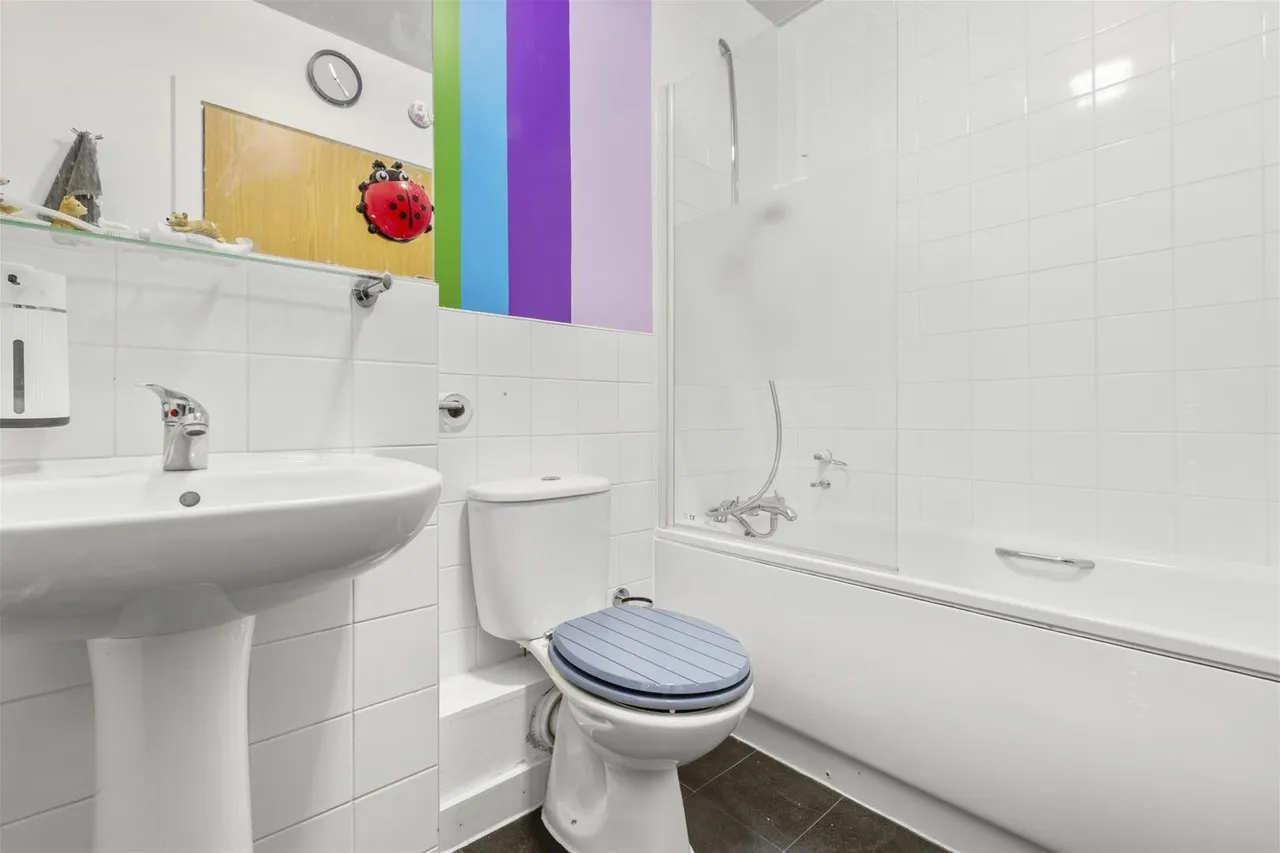 Chenille Drive, High Wycombe, HP11, photo 8