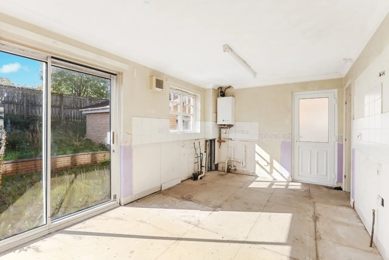 Alloway Crescent, Paisley, Renfrewshire, PA2, photo 4