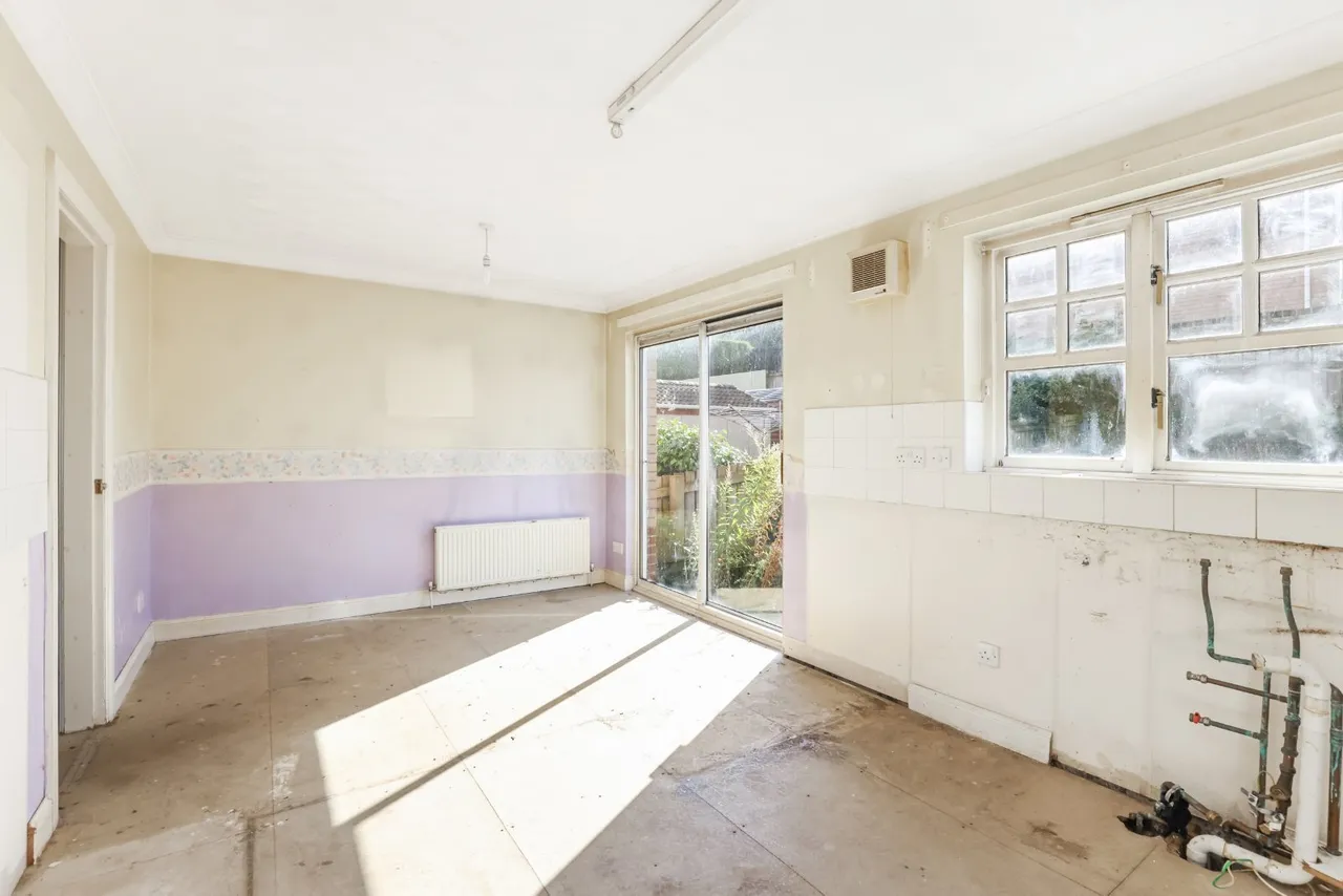 Alloway Crescent, Paisley, Renfrewshire, PA2, photo 5