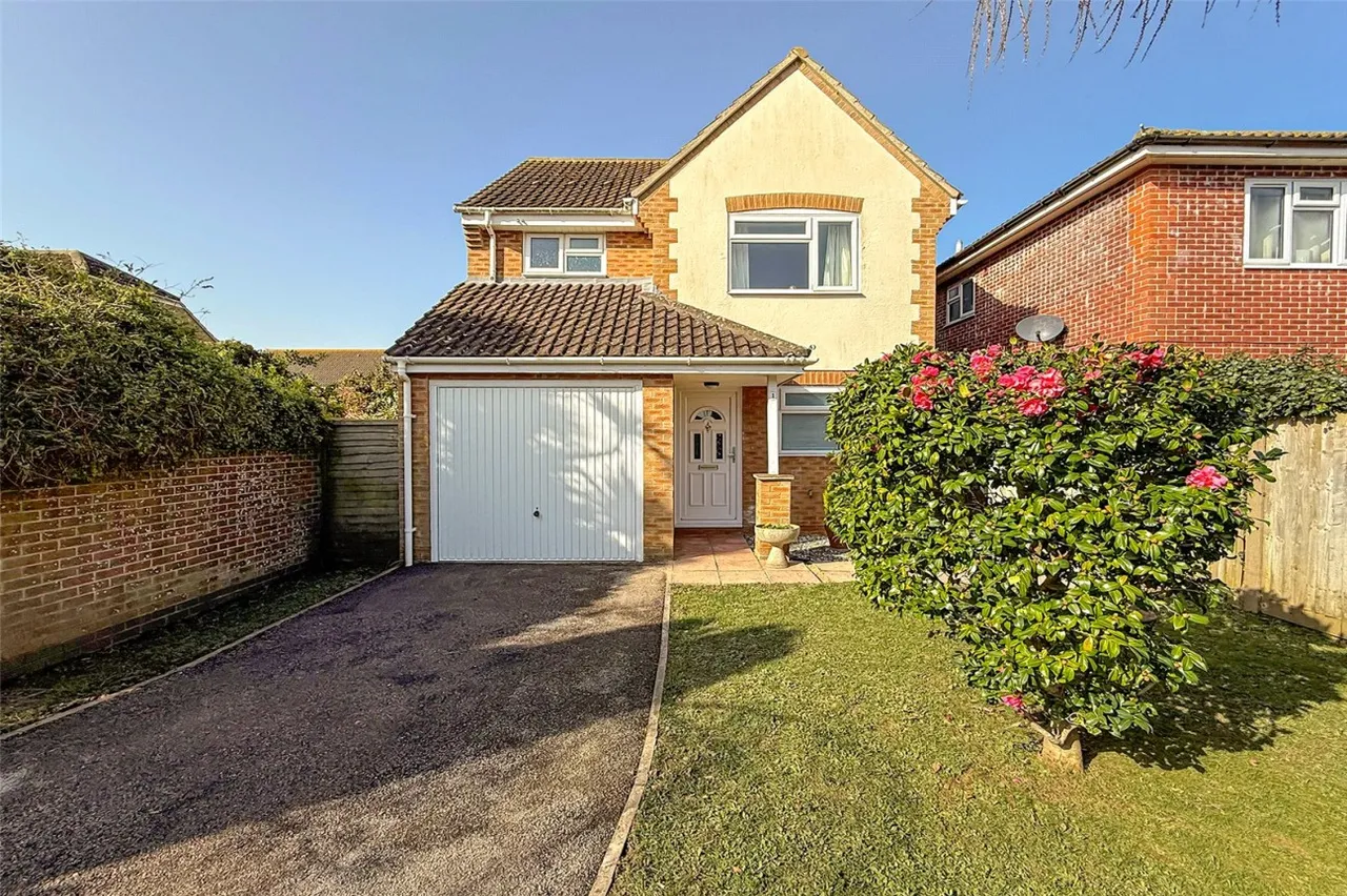 3 bed house for sale, Littlehampton, BN17