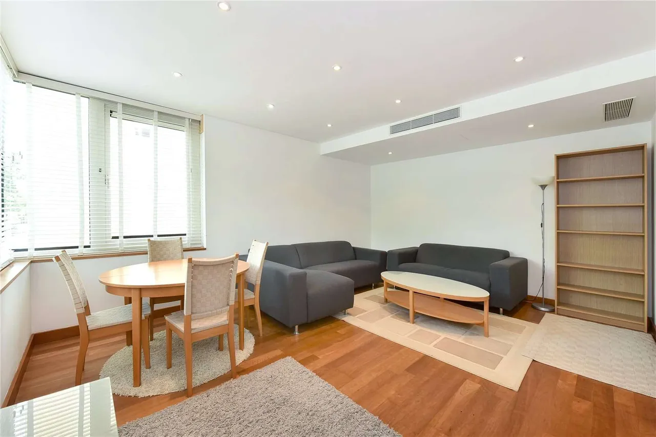 St John's Wood Road, St John's Wood, London, NW8 7HB, photo 4
