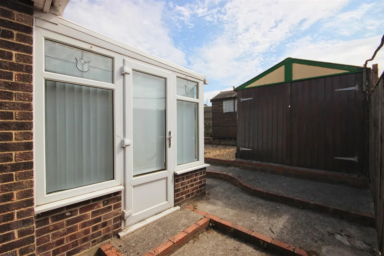 Castle View, Skipsea, photo 10