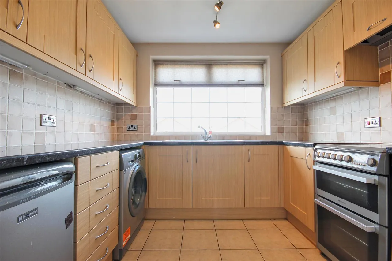 Castle View, Skipsea, photo 5