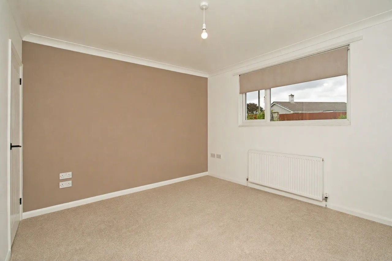 Alexandra Close, Illogan, TR16, photo 5