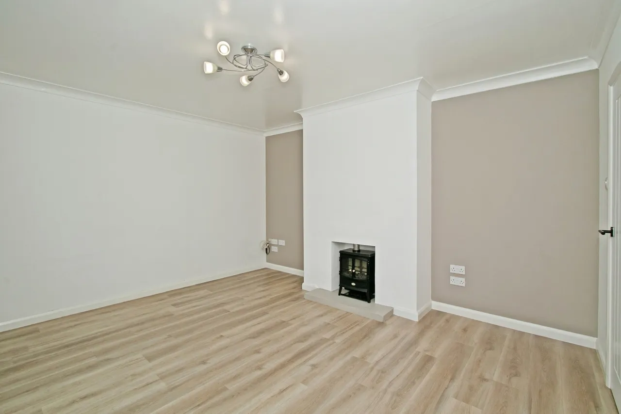 Alexandra Close, Illogan, TR16, photo 2