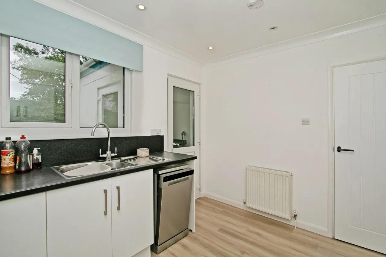 Alexandra Close, Illogan, TR16, photo 13