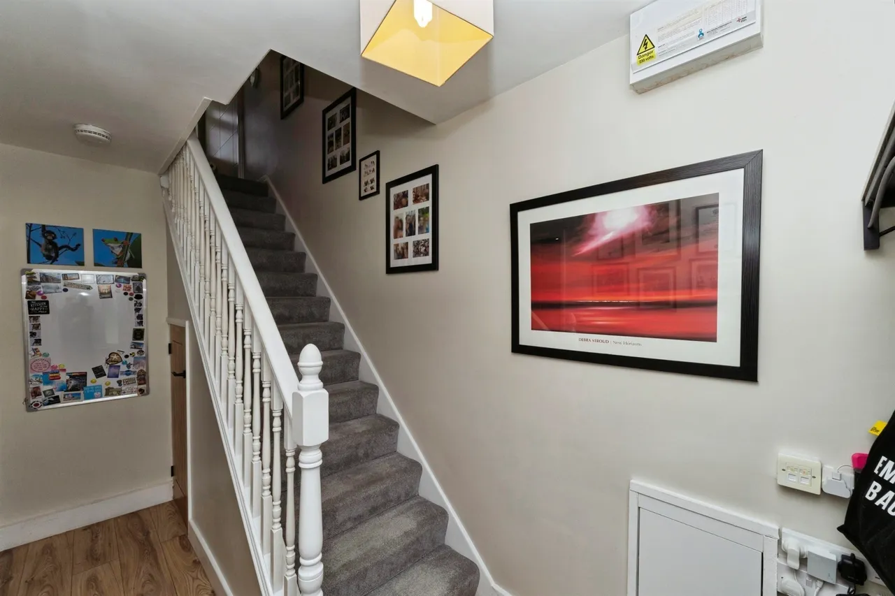 Woodacre Grove, Ellesmere Port, CH66, photo 8