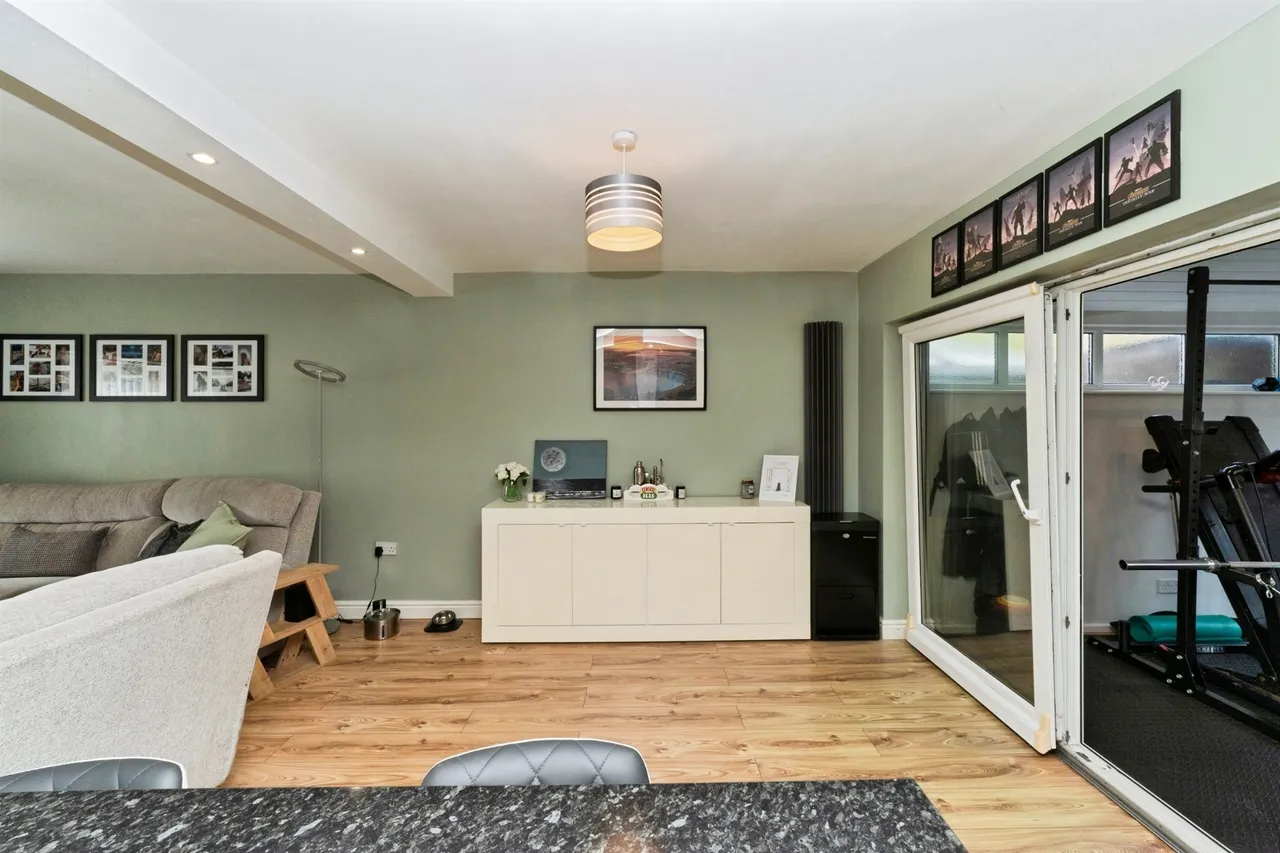Woodacre Grove, Ellesmere Port, CH66, photo 7