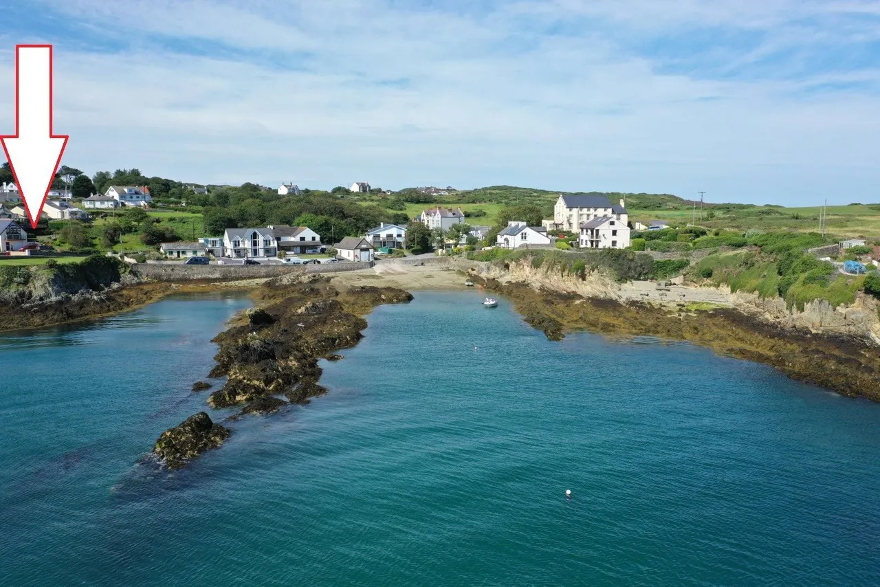 Bull Bay, Amlwch, LL68, photo 4