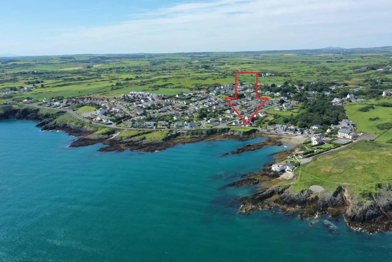Bull Bay, Amlwch, LL68, photo 16