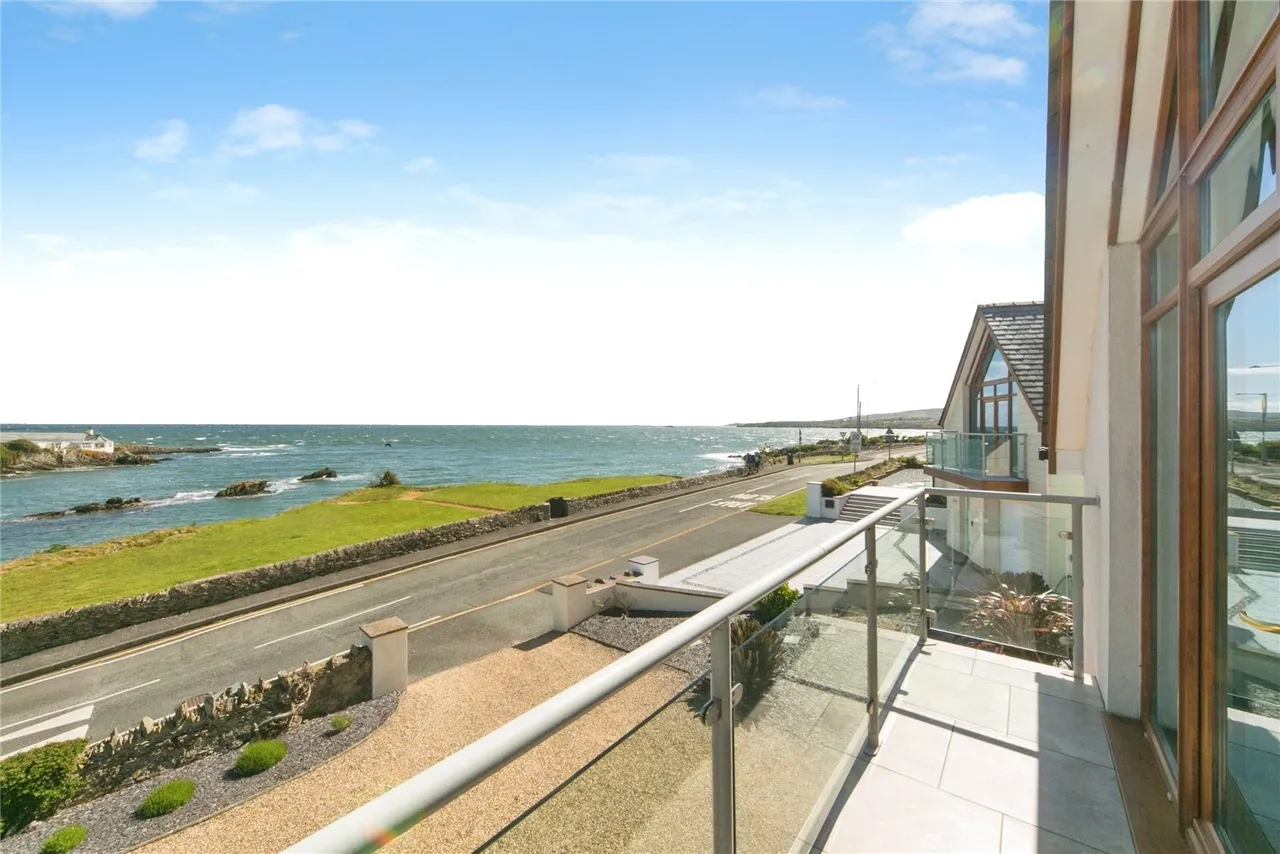 Bull Bay, Amlwch, LL68, photo 26