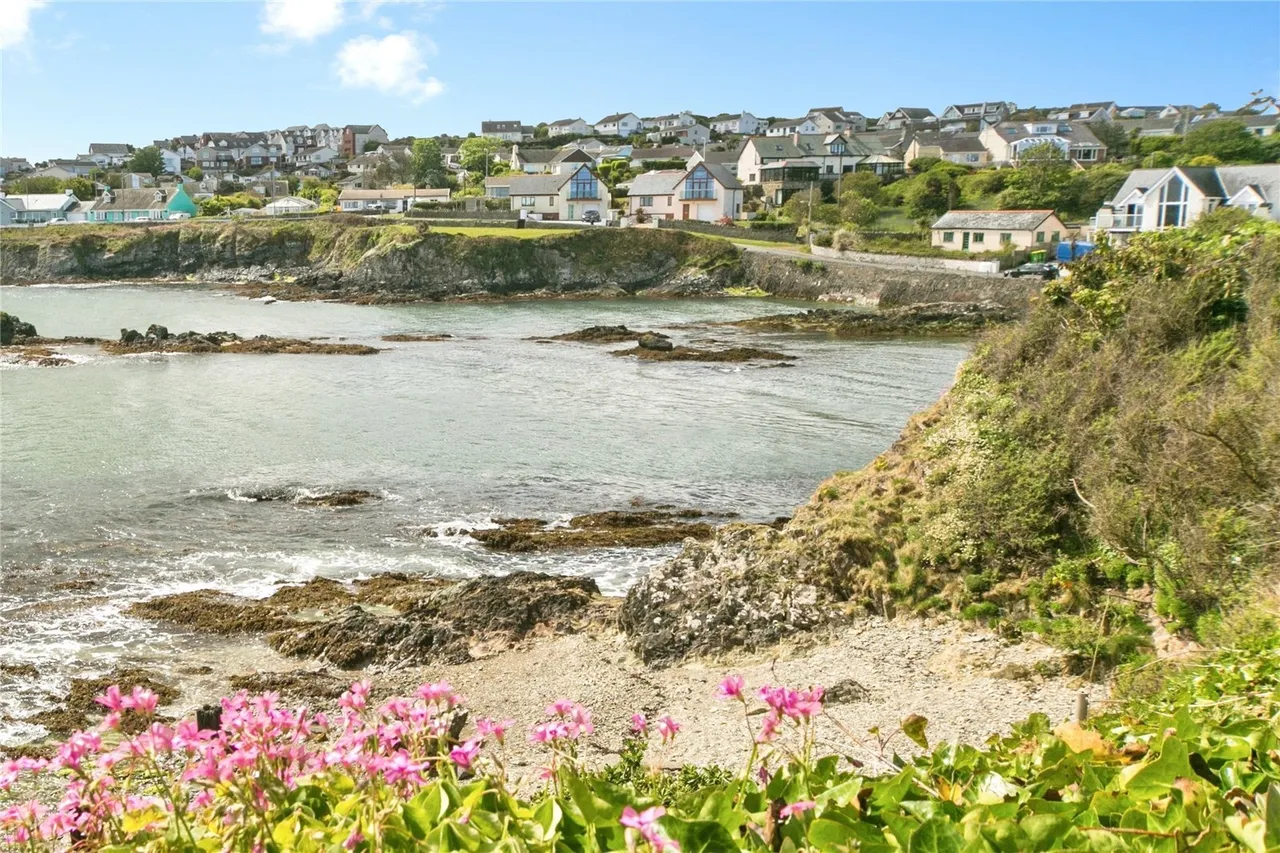 Bull Bay, Amlwch, LL68, photo 36