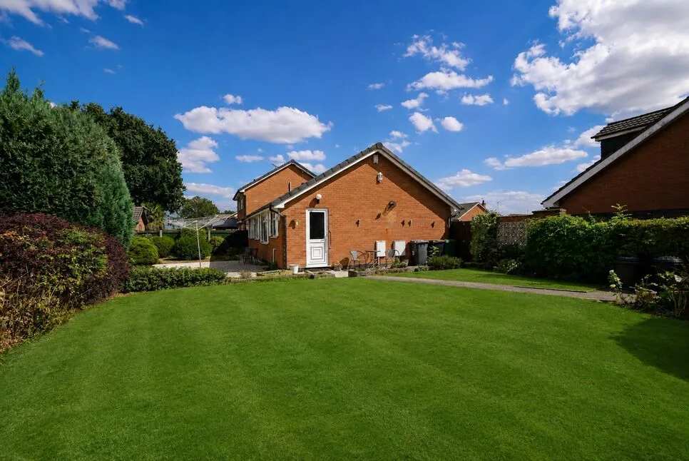 The Limes, Bedworth, Warwickshire, CV12, photo 9