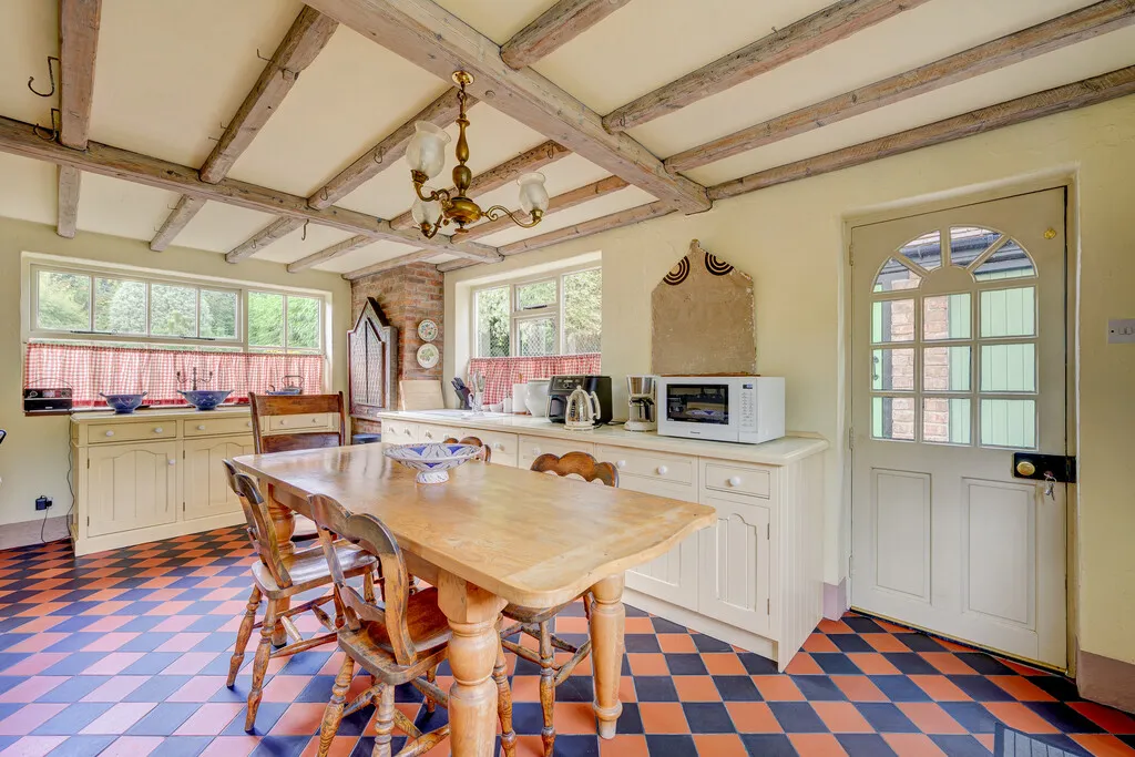 Cheshire Street, Market Drayton, photo 16