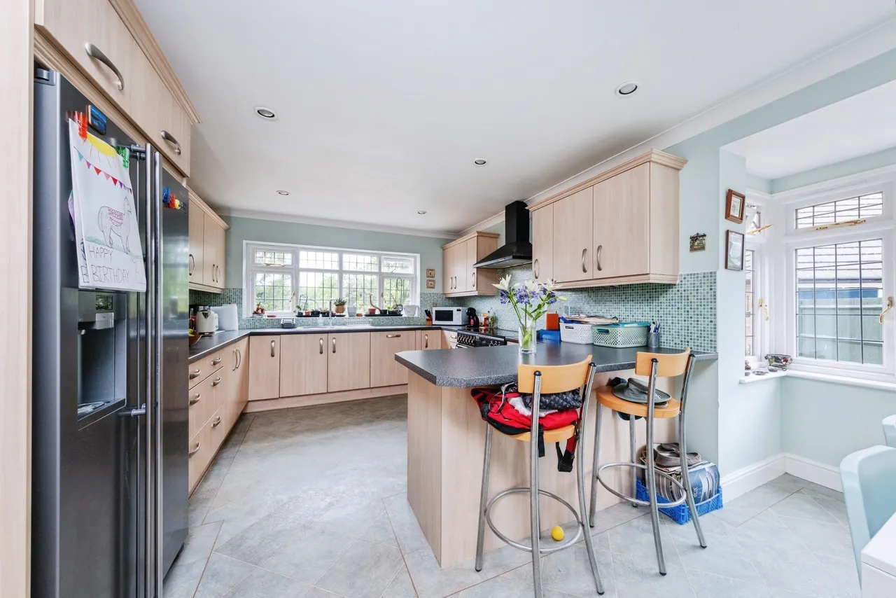 St. Mellion Drive, Great Denham, MK40, photo 9
