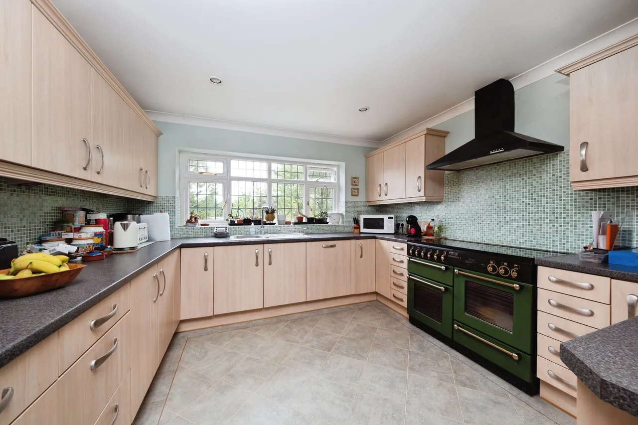 St. Mellion Drive, Great Denham, MK40, photo 3