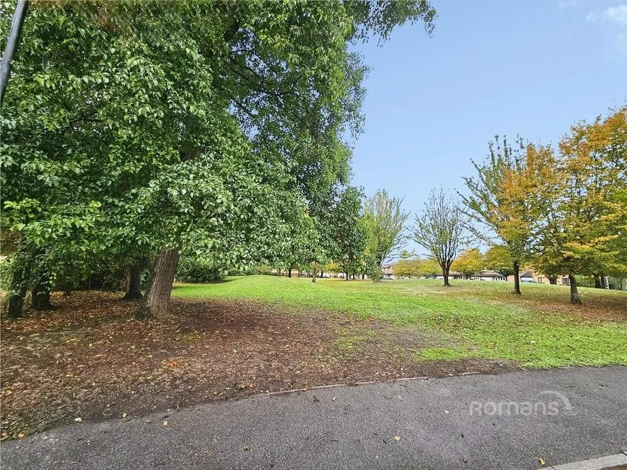 Walpole Road, Slough, SL1, photo 8
