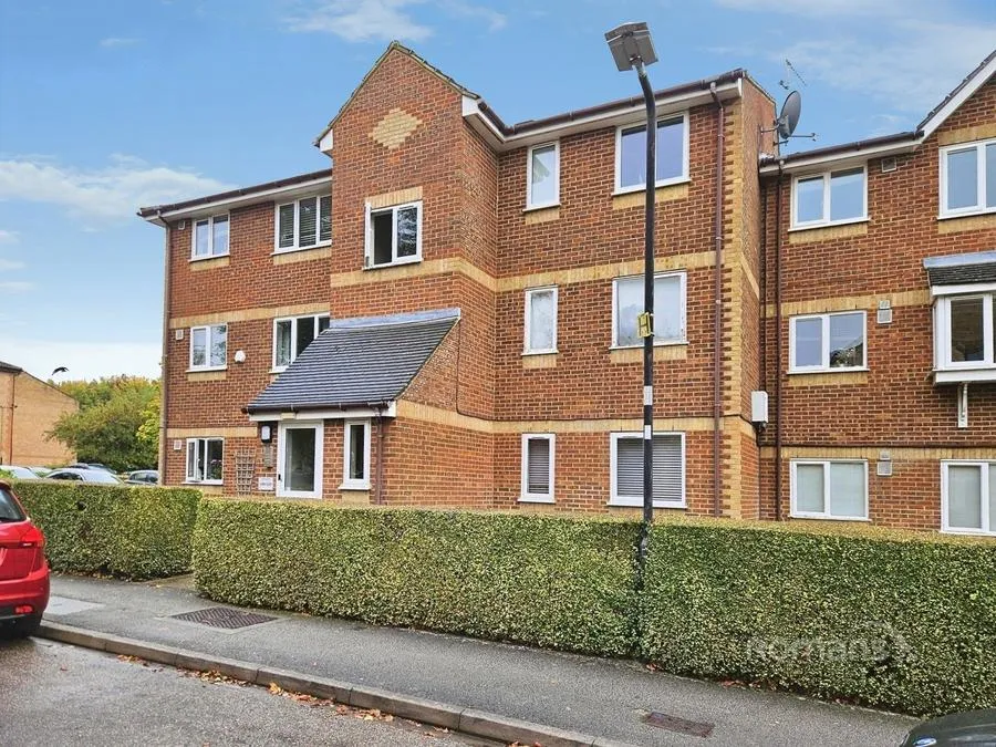 Walpole Road, Slough, SL1, photo 9
