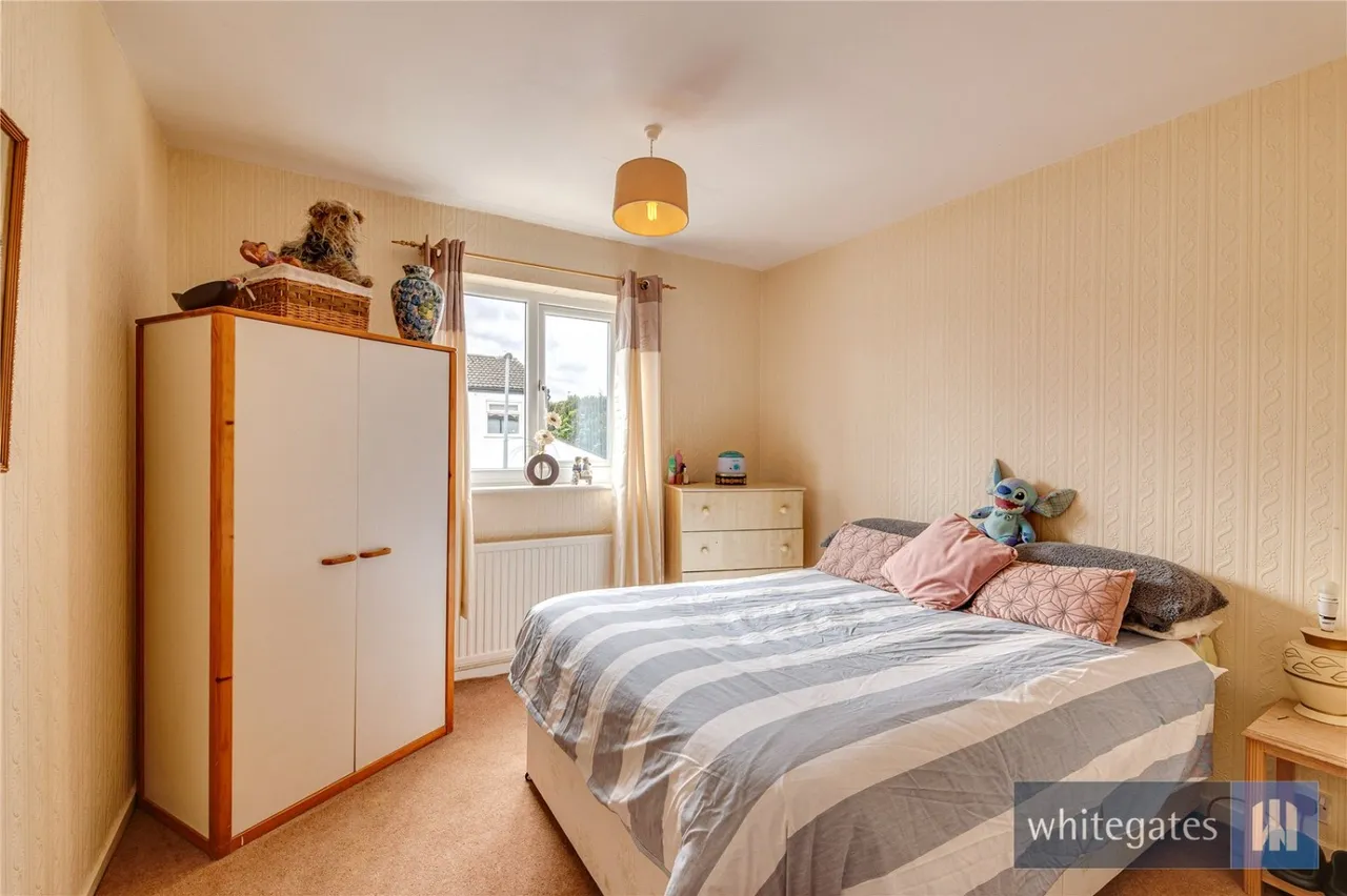 John Middleton Close, Hale Village, L24, photo 22