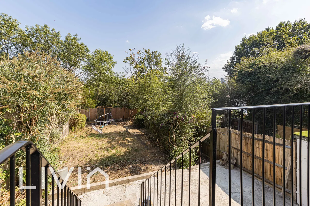 Ross Road, South Norwood, SE25, photo 20