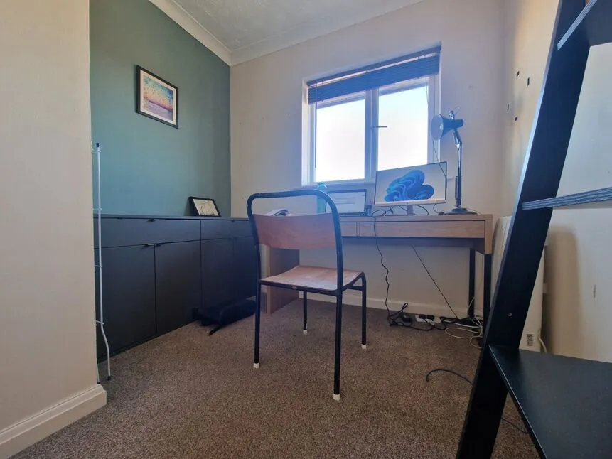 Rowan Court, Southsea, Hampshire, PO4, photo 11