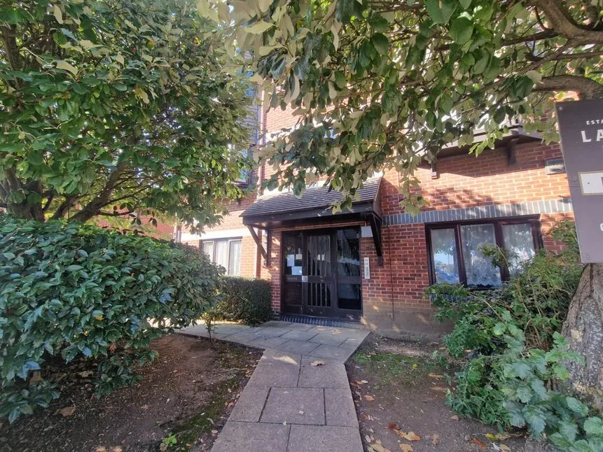 2 bed flat for sale — Rowan Court, Southsea, Hampshire, PO4