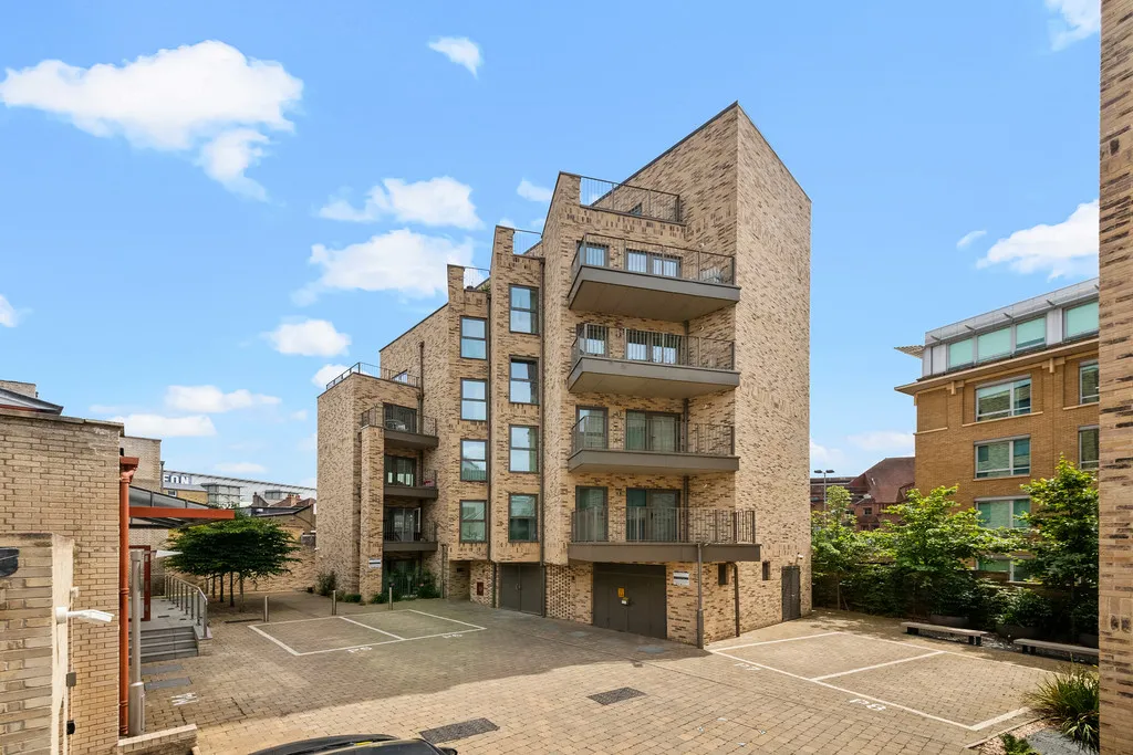 Randall Place, Uxbridge, UB8, photo 15
